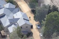 PEOPLE - Das Sicherheitsaufkommen in der Kardashian Villa wurde aufgestockt