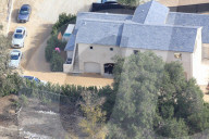PEOPLE - Das Sicherheitsaufkommen in der Kardashian Villa wurde aufgestockt