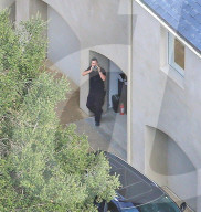 PEOPLE - Das Sicherheitsaufkommen in der Kardashian Villa wurde aufgestockt