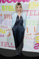 PEOPLE - Promis bei der Stella McCartney Presentation in Los Angeles