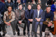 PEOPLE - Fashion-Family: Die Beckhams an der Louis Vuitton-Show in Paris
