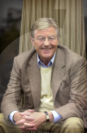 PEOPLE - Peter Mayle ist im Alter von 78 Jahren gestorben