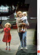 PEOPLE - Dylan Farrow beschuldigt Adoptiv-Vater Woody Allen des sexuellen Missbrauchs
