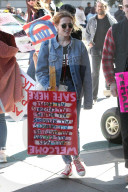 NEWS - Womens March in Los Angeles: Diverse Prominente nehmen teil und halten Reden