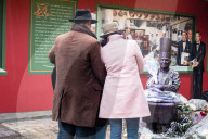 PEOPLE - Blumen für den verstorbenen Paul Bocuse