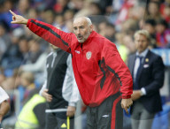 FC BASEL - NEUCHATEL XAMAX  2:0 2011