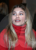 PORTRAIT - Camila Morrone