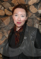 PORTRAIT - Molly Parker 