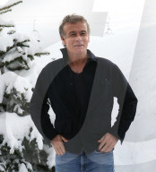 PORTRAIT - Photocall zu 'Tout le monde debout' auf der Alpe d Huez 