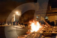 NEWS - Frankreich: Proteste von Gefängnispersonal in Fleury Merogis