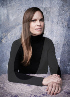 PORTRAIT - Hilary Swank 