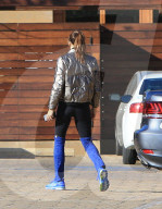EXKLUSIV - Jennifer Garner in sportlichen Stulpen unterwegs