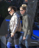EXKLUSIV - Jennifer Garner in sportlichen Stulpen unterwegs