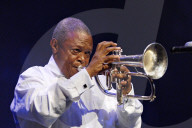 PEOPLE - Hugh Masekela ist im Alter von 78 Jahren gestorben