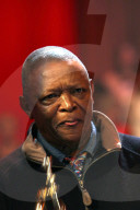 PEOPLE - Hugh Masekela ist im Alter von 78 Jahren gestorben