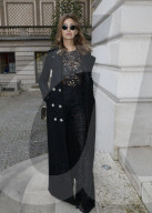 PEOPLE - Promis an der Paris Fashion Week