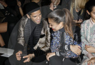PEOPLE - Promis an der Paris Fashion Week