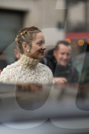 PEOPLE - Promis an der Paris Fashion Week