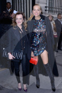 PEOPLE - Promis an der Paris Fashion Week