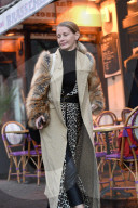 PEOPLE - Promis an der Paris Fashion Week
