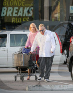 EXKLUSIV -  Johnny Rotten am einkaufen