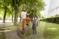 Timber Antoine Carabinier und  Vater Alain Carabinier,  �berschrift:&#x9;Timber Antoine Carabinier und  Vater Alain Carabinier, Artisten 2014