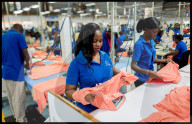 REPORTAGE - Kenia: Kleiderfabrik Hela in Nairobi