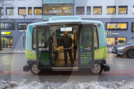 FEATURE - Selbstfahrender Bus in Schweden
