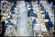 REPORTAGE - Kenia: Kleiderfabrik Hela in Nairobi