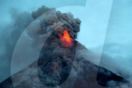 NEWS - Philippinen: Vulkan Mayon spuckt Lava und Asche