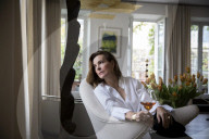 STUDIO - Carole Bouquet