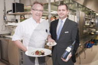 Peter Moser, Koch im Restaurant "Les Quatres Saisons" in Basel 2014