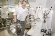Peter Moser, Koch im Restaurant "Les Quatres Saisons" in Basel 2014