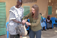 PEOPLE -  Melinda Gates besucht ihre Stiftung in Burkina Faso