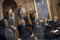 FEATURE - Pix of the Day: Bilder des Tages