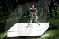 PEOPLE - Super Bowl 2018: Justin Timberlake's Hommage an Prince