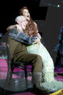 PEOPLE - "Frasier"-Star John Mahoney stirbt im Alter von 77 Jahren