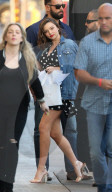 PEOPLE - Schwangere Miranda Kerr unterwegs zu Jimmy Kimmel