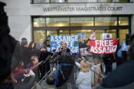 NEWS - Haftbefehl gegen Wikileaks-Gründer Julian Assange bleibt bestehen