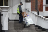 NEWS - Haftbefehl gegen Wikileaks-Gründer Julian Assange bleibt bestehen