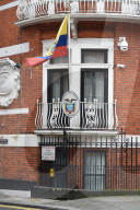 NEWS - Haftbefehl gegen Wikileaks-Gründer Julian Assange bleibt bestehen
