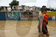 NEWS - Daurregen in Jakarta flutet ganze Städte