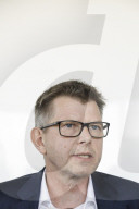PORTRAIT - Dirks Thorsten 