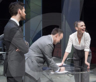 PEOPLE -  'Dry Powder' am Hampstead Theatre