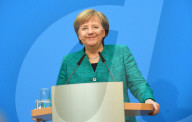 NEWS - Die neue Koalition steht: Angela Merkel gibt mit Horst Seehofer und Martin Schulz eine Pressekonferenz