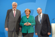NEWS - Die neue Koalition steht: Angela Merkel gibt mit Horst Seehofer und Martin Schulz eine Pressekonferenz