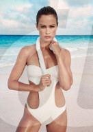 PEOPLE - 13 Topmodels für die 'Swim Team' Kampagne von Solid & Striped