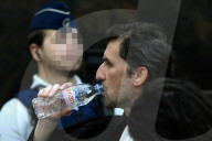 NEWS - Brüssel: Paris-Attentäter Salah Abdeslam steht am zweiten Verhandlungstag vor Gericht