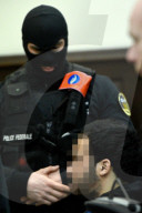 NEWS - Brüssel: Paris-Attentäter Salah Abdeslam steht am zweiten Verhandlungstag vor Gericht