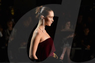 PEOPLE - New York Fashion Week: Gigi und Bella Hadid für Prabal Gurung auf dem Catwalk